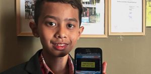 Pelajar Malaysia Berumur 13 Tahun Cipta Aplikasi Buku Teks Digital
